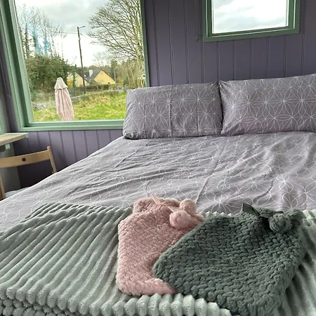 Market Street Shepherd's Hut Leitrim Dromahair